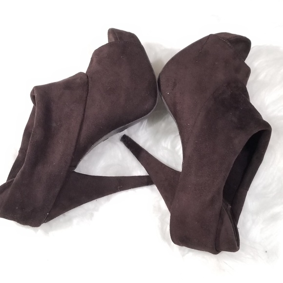 Z London suede brown peep-toe ankle booties.Siz 7 - Picture 4 of 10